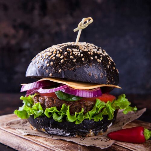 Fekete hamburgerzsemle aktív szénnel